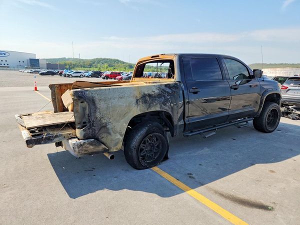 2018 TOYOTA TUNDRA SR5 — PSRA