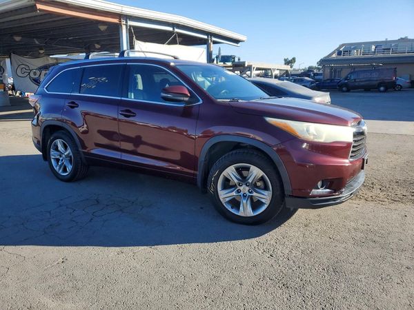 2015 TOYOTA HIGHLANDER Base/Hybrid — Passenger 3/4