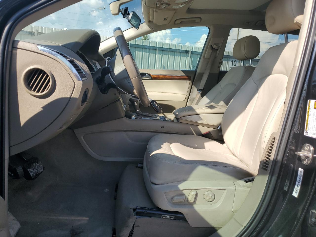2009 AUDI Q7