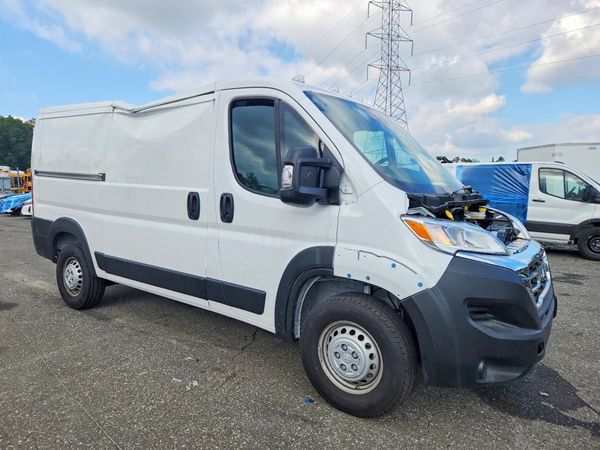 2026 RAM PROMASTER 2500 — Passenger 3/4