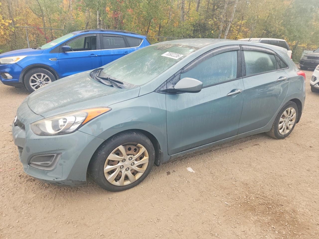 2013 HYUNDAI ELANTRA — Front 3/4