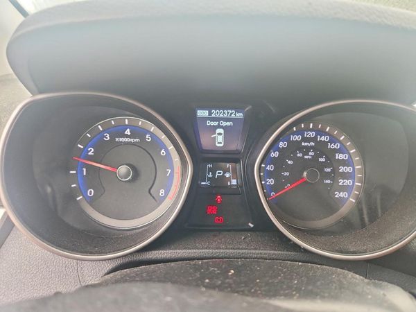 2013 HYUNDAI ELANTRA — ODOM