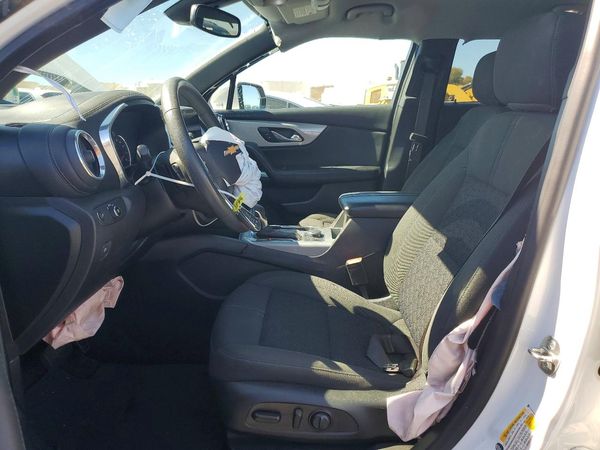 2021 CHEVROLET BLAZER 2LT — DENT