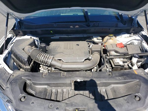 2021 CHEVROLET BLAZER 2LT — Engine bay