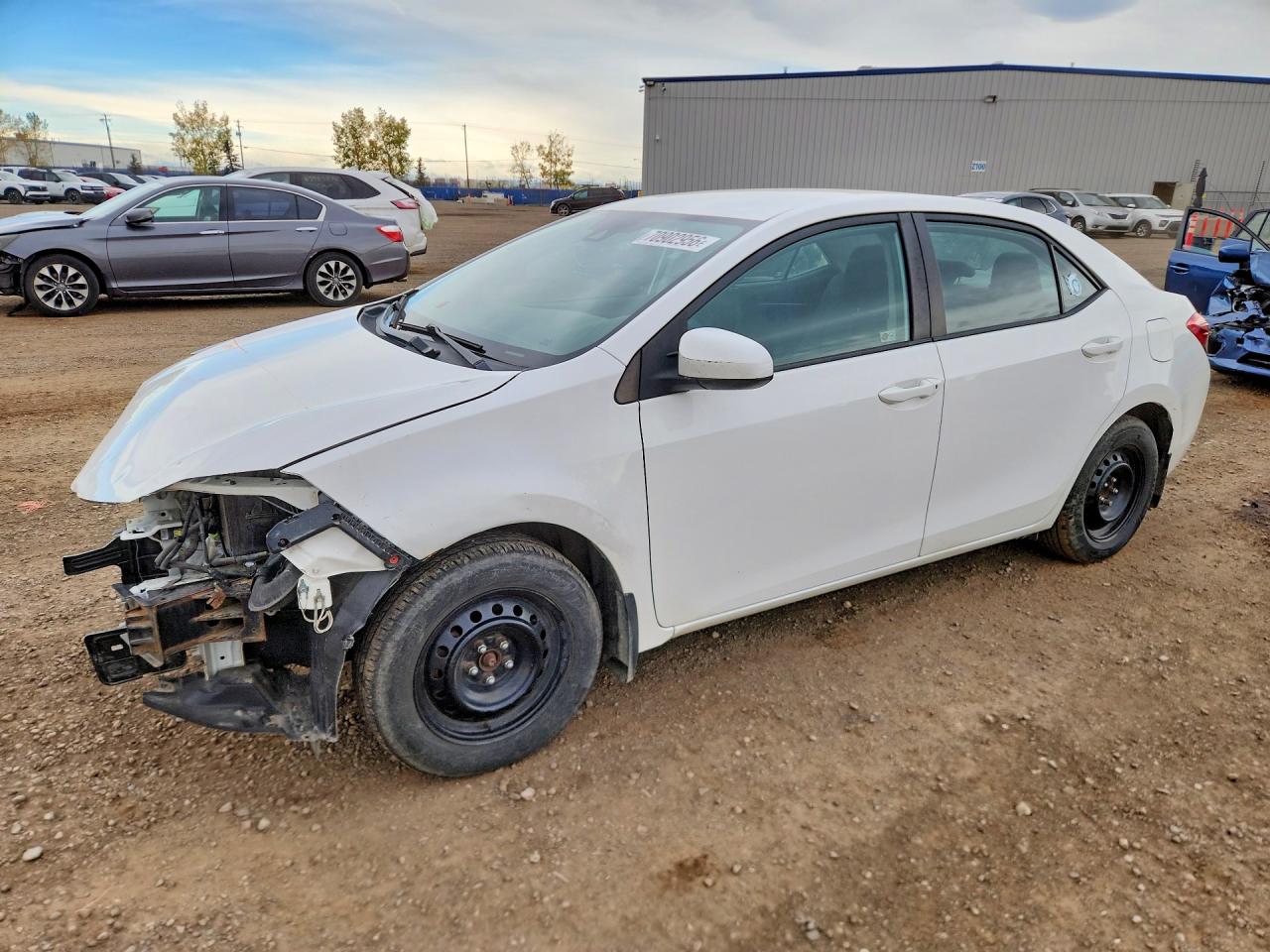 2018 TOYOTA COROLLA L/LE/SE/XLE/XSE — Front 3/4
