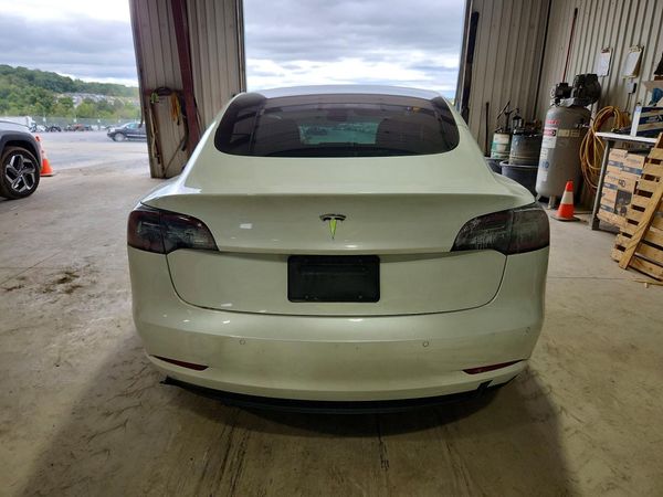 2021 TESLA MODEL 3 — DIRR