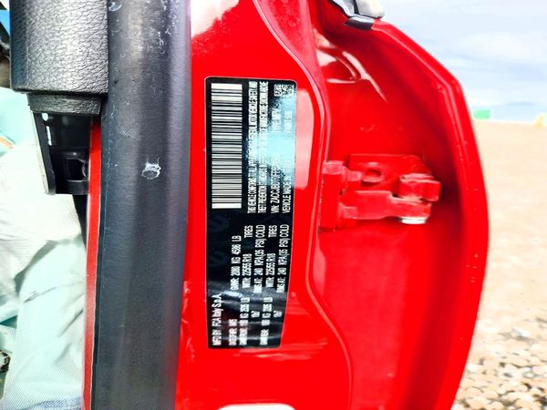2015 JEEP RENEGADE Limited — VINS