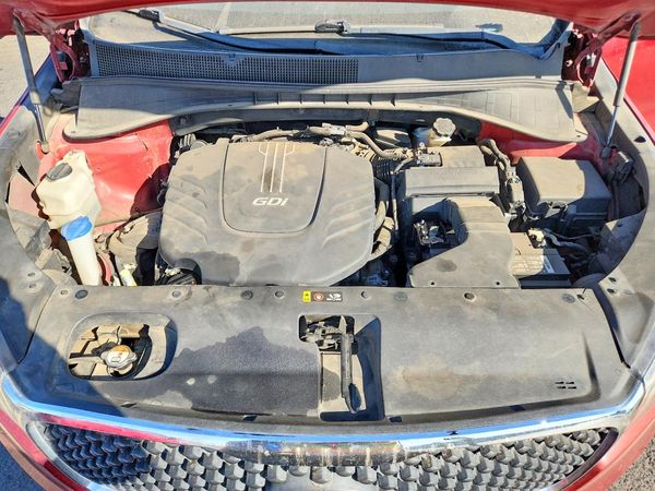 2016 KIA SORENTO L / LX — Engine bay