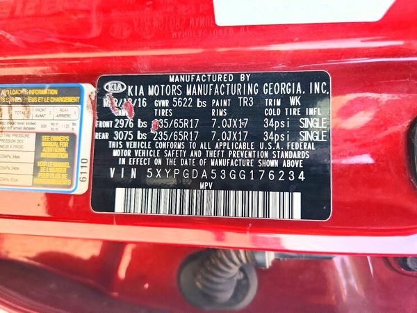 2016 KIA SORENTO L / LX — VINS