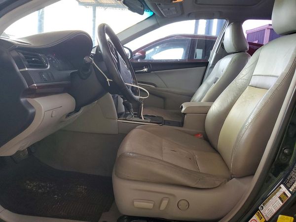 2012 TOYOTA CAMRY — DENT
