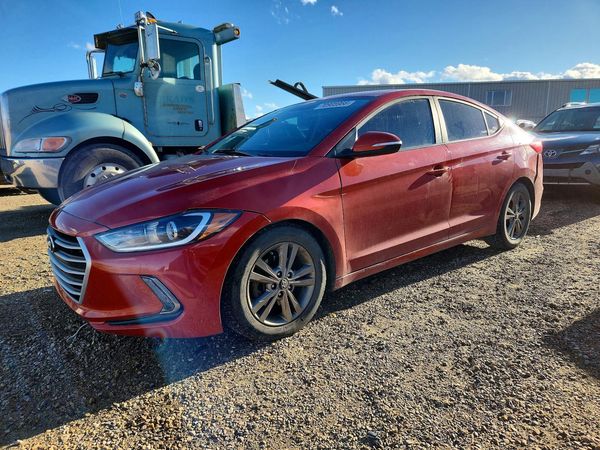 2017 HYUNDAI ELANTRA — Front 3/4