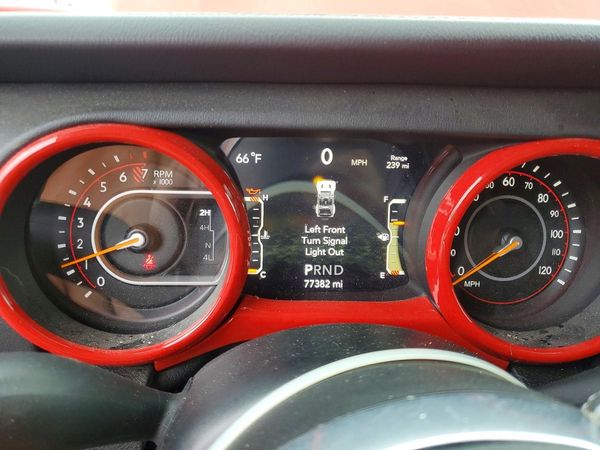 2020 JEEP WRANGLER UNLIMITED Unlimited Sahara — ODOM