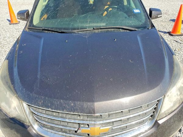 2013 CHEVROLET TRAVERSE 2LT — Engine bay