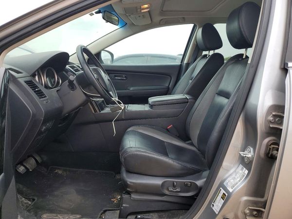 2012 MAZDA CX-9 Touring/GS — DENT