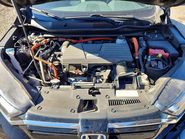 2020 HONDA CRV — Engine bay