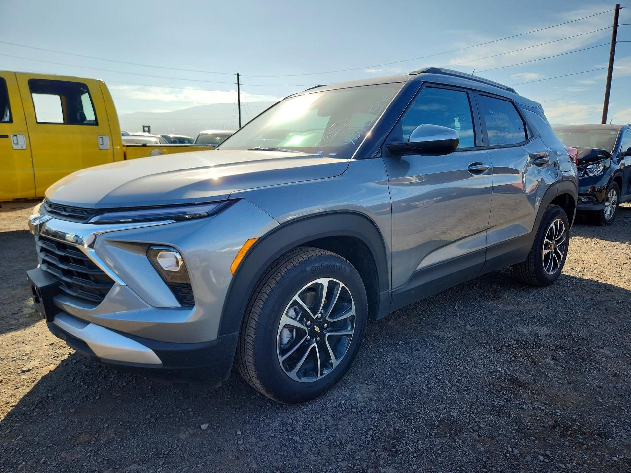 2026 CHEVROLET TRAILBLAZE LT — Front 3/4