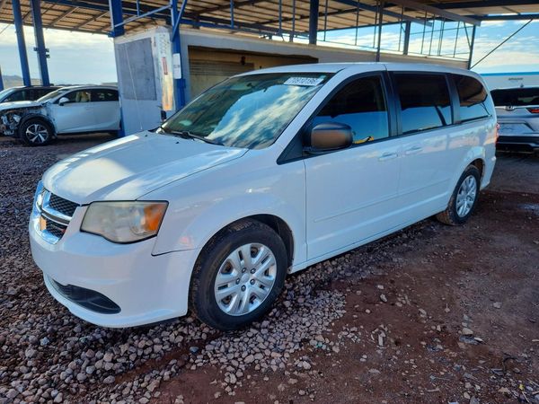 2014 DODGE GRAND CARAVAN — DSFA — Front 3/4