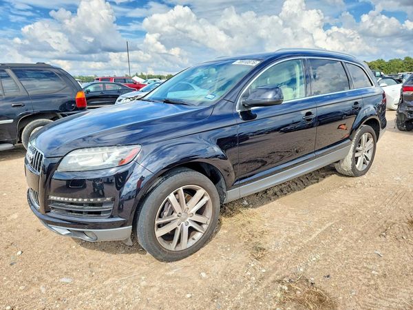 2013 AUDI Q7 — DSFA — Front 3/4