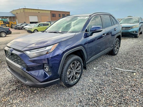 2022 TOYOTA RAV4 — DSFA — Front 3/4