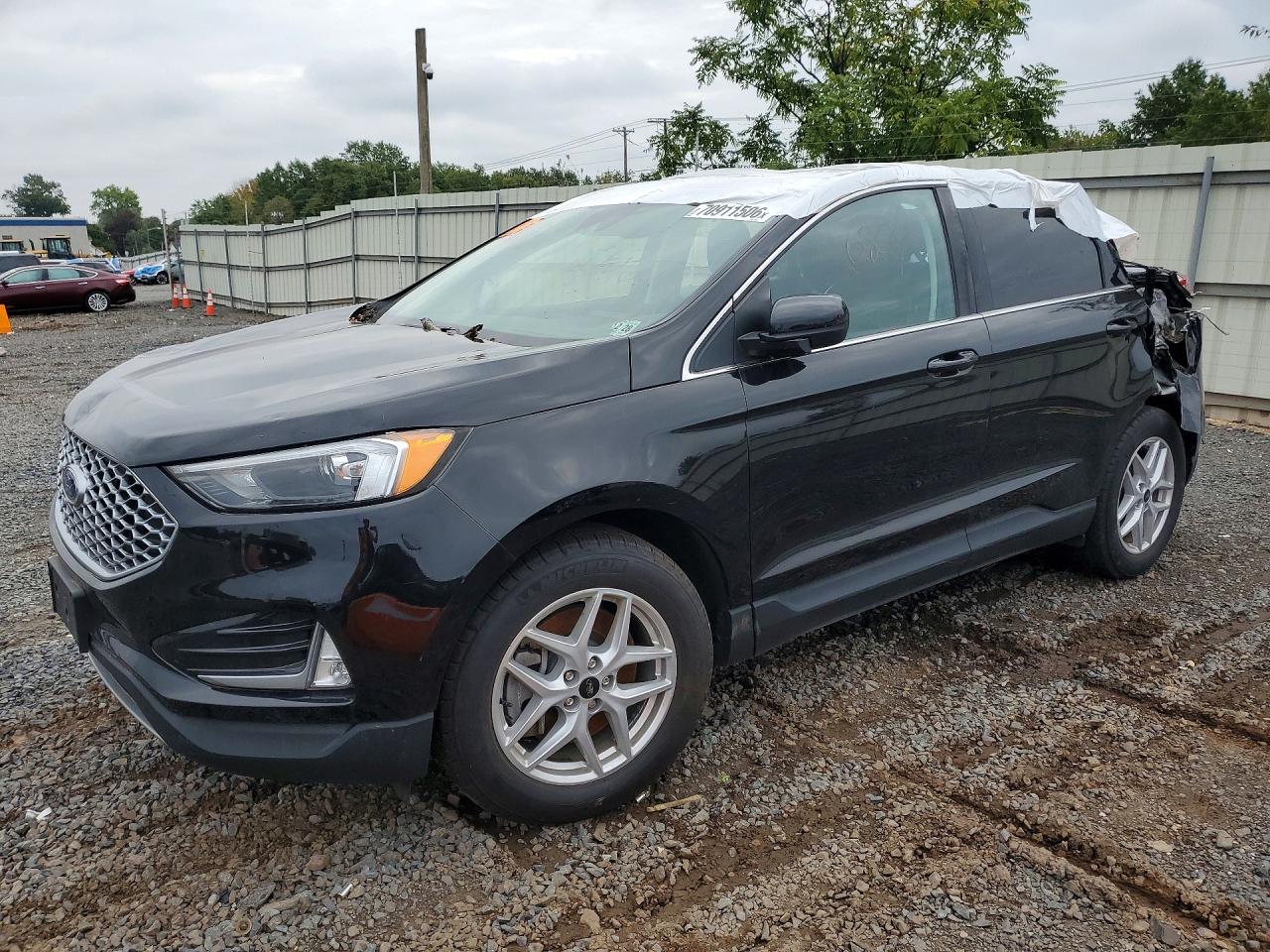 2024 FORD EDGE — Front 3/4