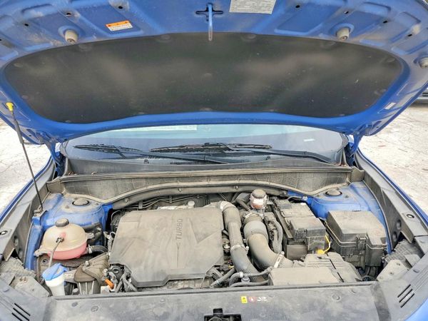 2021 KIA SORENTO SX, SXP — Engine bay