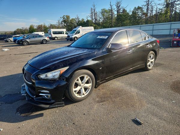 2015 INFINITI Q50 — Front 3/4