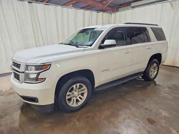 2017 CHEVROLET TAHOE LT — Front 3/4