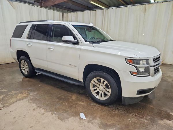 2017 CHEVROLET TAHOE LT — Passenger 3/4