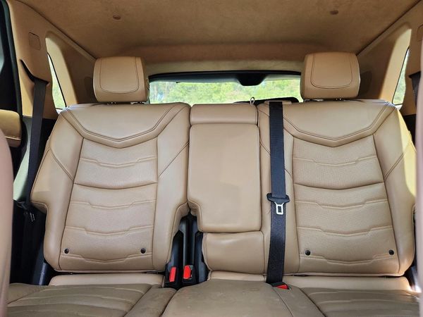 2017 CADILLAC XT5 Platinum — SUVN