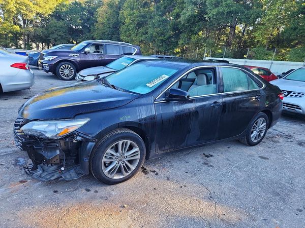 2017 TOYOTA CAMRY — DSFA — Front 3/4
