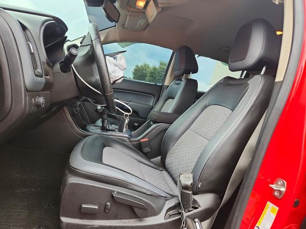 2017 CHEVROLET COLORADO Z71 — DENT