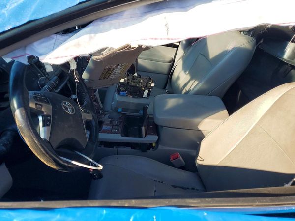2013 TOYOTA HIGHLANDER Base/Hybrid — DENT