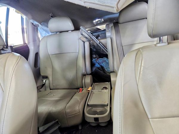 2013 TOYOTA HIGHLANDER Base/Hybrid — SUVN