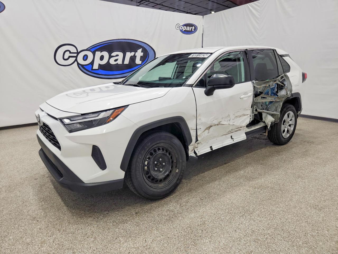 2025 TOYOTA RAV4 — Front 3/4
