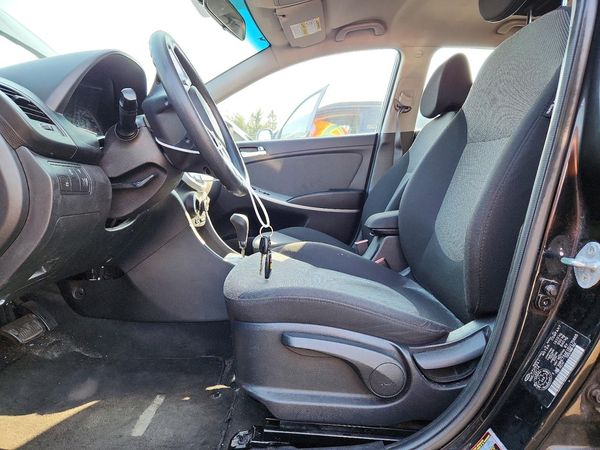 2014 HYUNDAI ACCENT 5DR GS / 4DR GLS — DENT