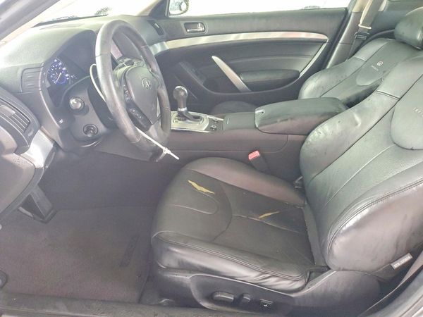 2014 INFINITI Q60 — DENT