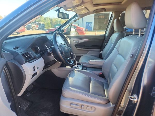 2016 HONDA PILOT EXL — DENT