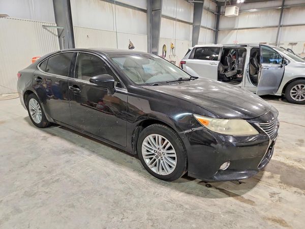 2013 LEXUS ES350 350 — Passenger 3/4