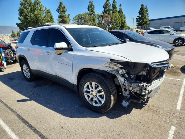 2020 CHEVROLET TRAVERSE LT — Passenger 3/4