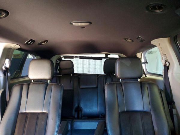 2020 DODGE CARAVAN SXT — SUVN