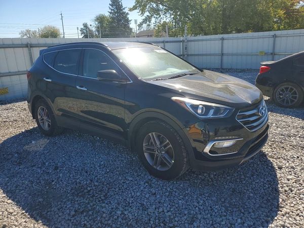 2017 HYUNDAI SANTA FE — Passenger 3/4