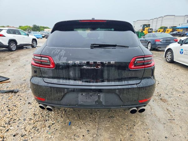 2017 PORSCHE MACAN — DIRR