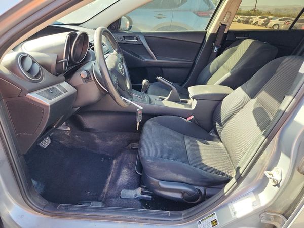 2012 MAZDA 3 Touring/GS — DENT