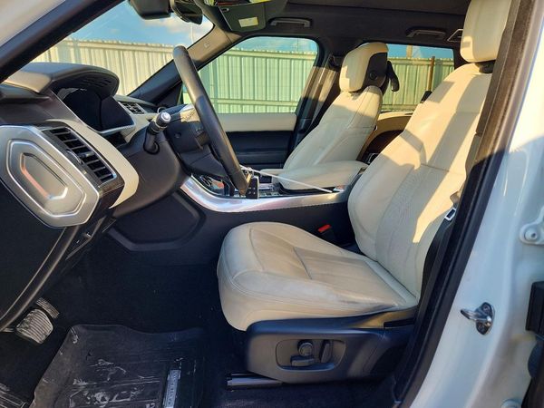 2019 LAND ROVER RANGEROVER HSE — DENT
