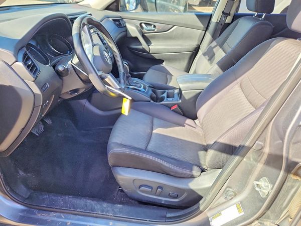 2018 NISSAN ROGUE — DENT
