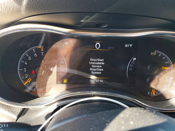2017 JEEP GRAND CHEROKEE Laredo — ODOM