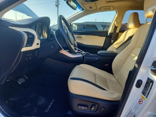 2015 LEXUS NX 200t Luxury — DENT