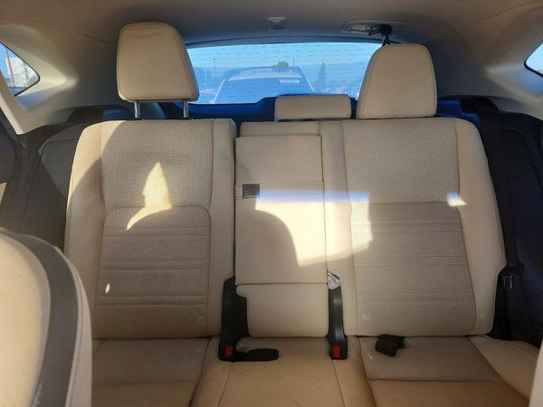 2015 LEXUS NX 200t Luxury — SUVN