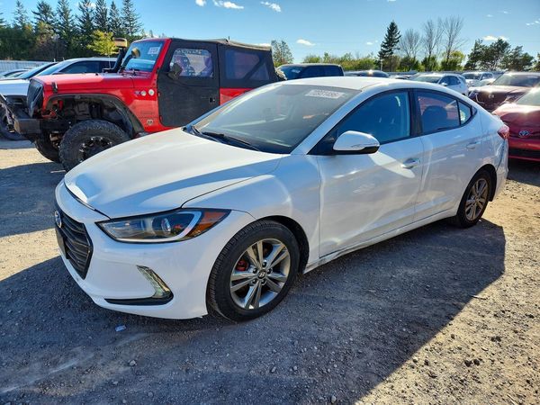 2018 HYUNDAI ELANTRA — Front 3/4