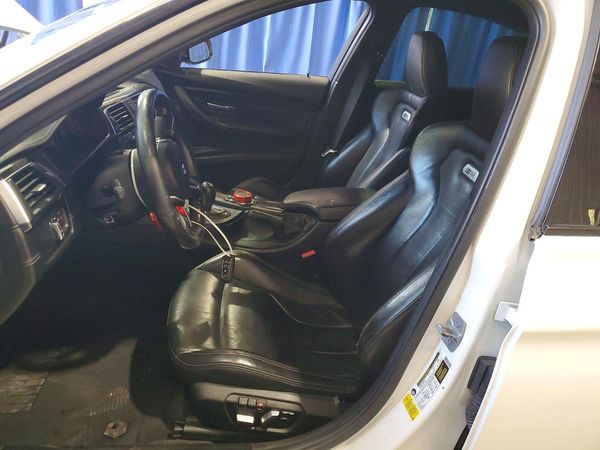2016 BMW M3 — DENT